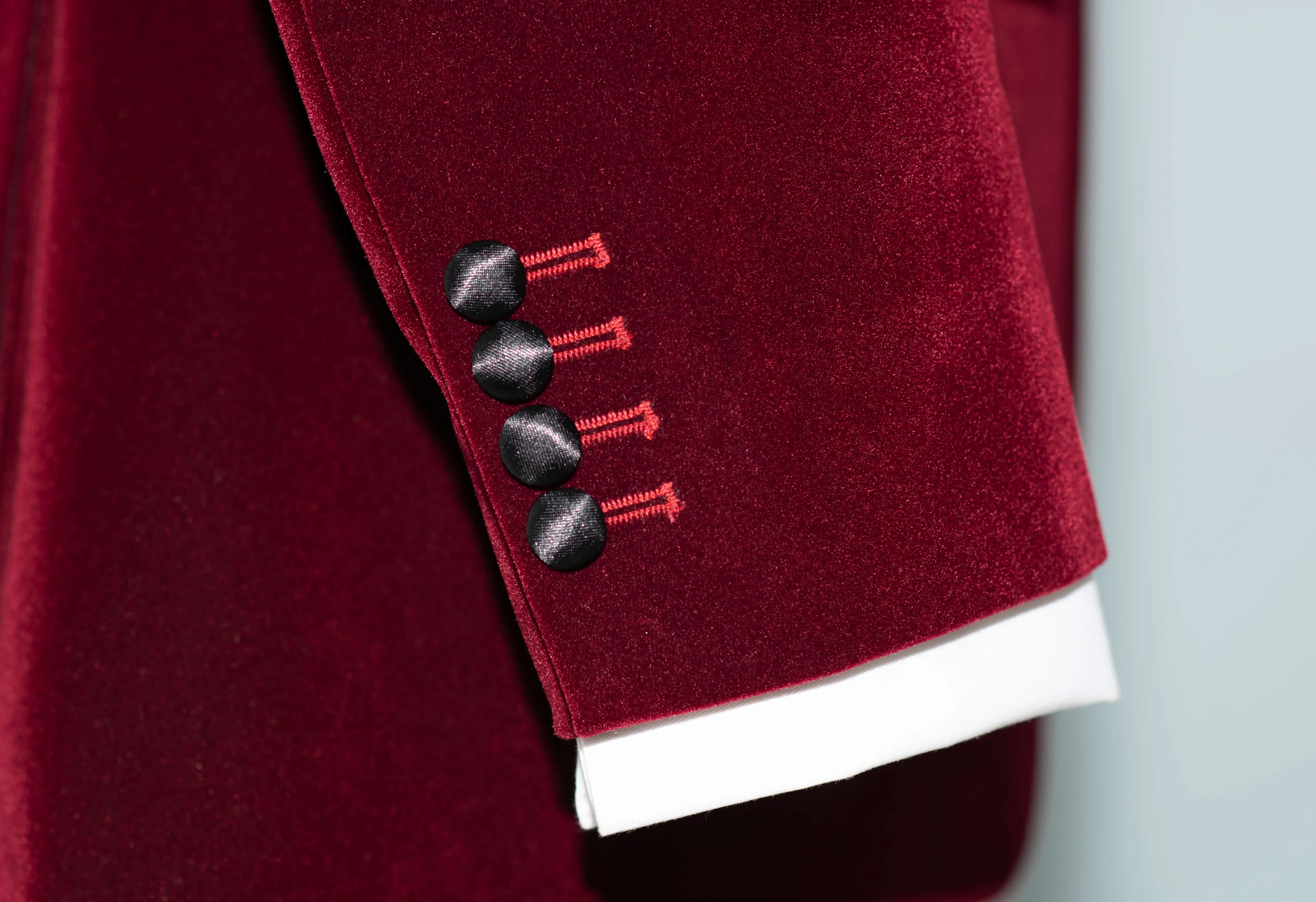 SLIM-FIT BURGUNDY VELVET TUXEDO SUIT FOR MEN